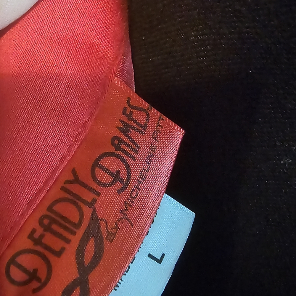 Pinup Girl, Deadly Dames skirt - Picture 7 of 9